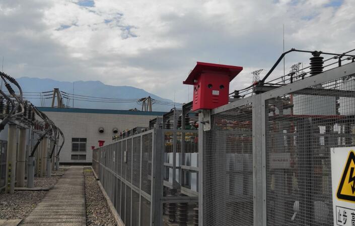 綜合型智能超聲波驅(qū)鳥器 為保護(hù)變電站驅(qū)鳥提供有力支持 綜合型智能超聲波驅(qū)鳥器 為保護(hù)變電站驅(qū)鳥提供有力支持