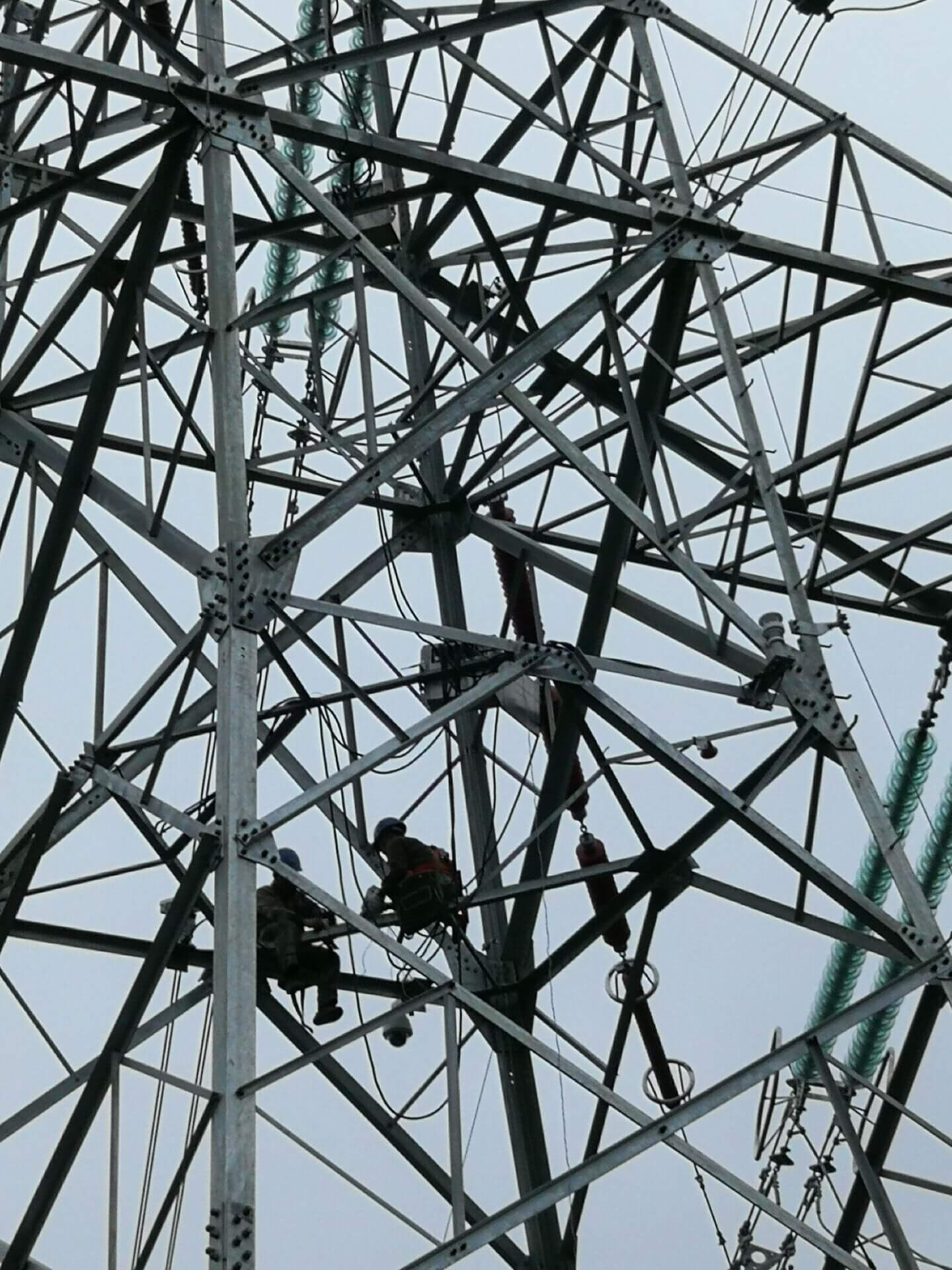 輸電線路防山火在線監(jiān)測裝置 輸電線路防山火在線監(jiān)測裝置